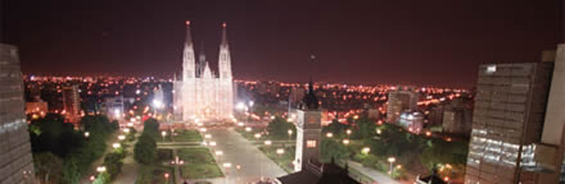 Catedral y Plaza Moreno